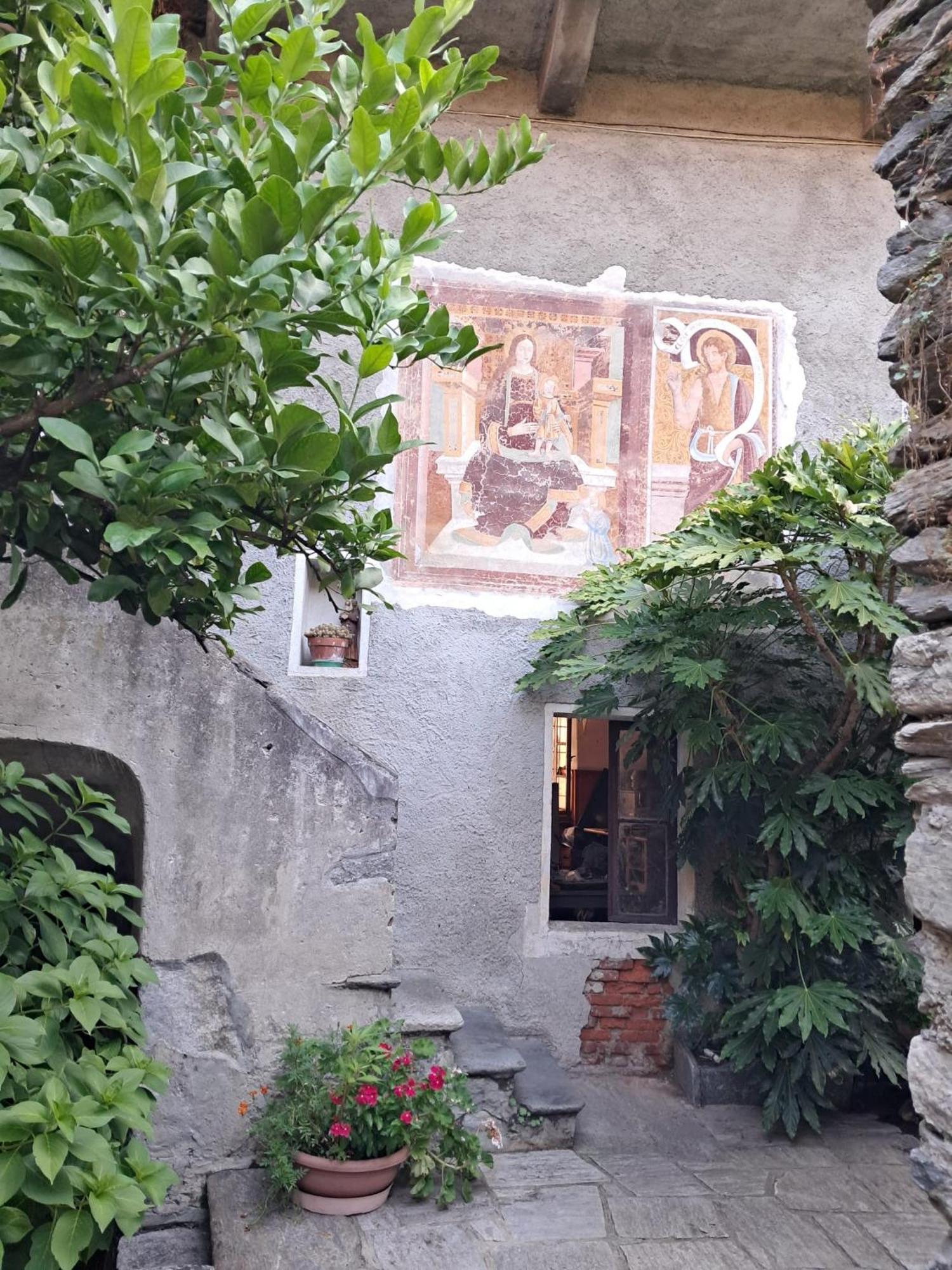 Nonna Anita Castelveccana Exterior foto
